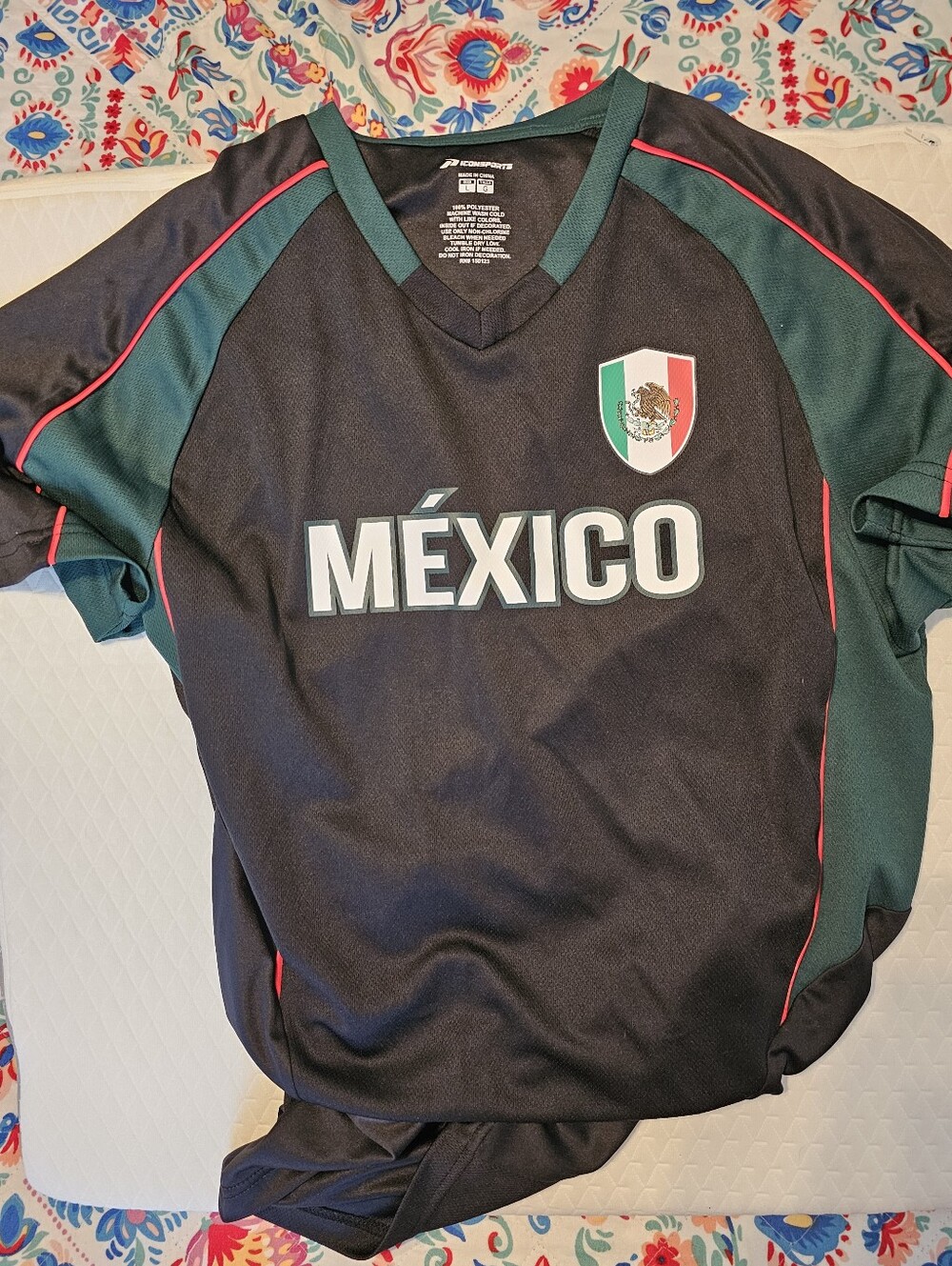 Icon Sports Mexico Crest Graphic Soccer Poly Shirt Men's Size L Blk Green Euc
